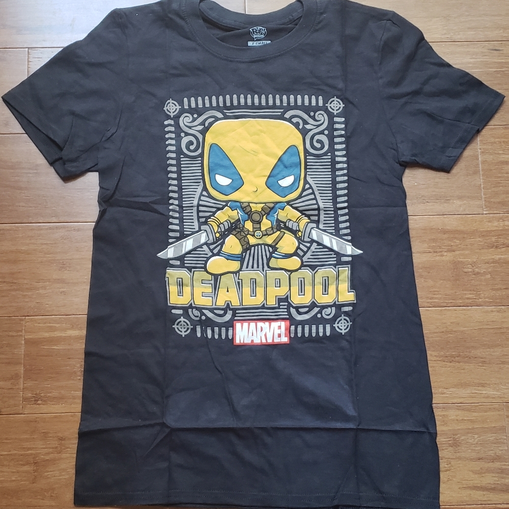 Funko Deadpool Shirt XS